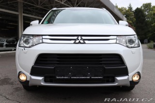 Mitsubishi Outlander 2.2DI-D 4X4 7 MÍST 110kW 2014