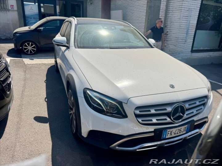 Mercedes-Benz E 2,0 4Matic Auto All-Terra 2017