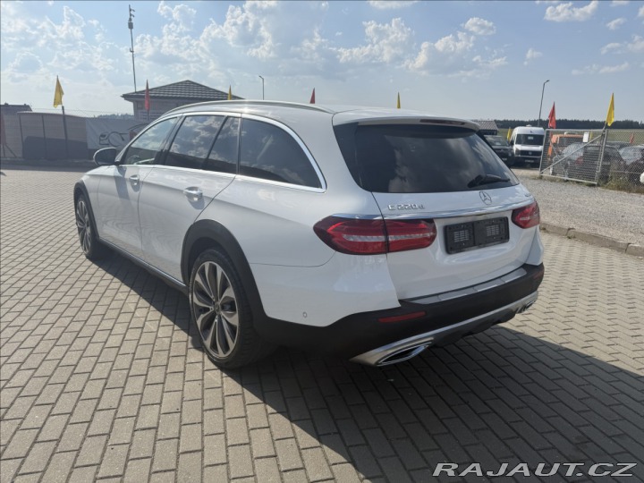 Mercedes-Benz E 2,0 4Matic ALL-TERREIN PA 2017