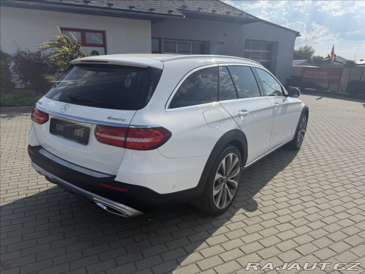 Mercedes-Benz E 2,0 4Matic ALL-TERREIN PA 2017