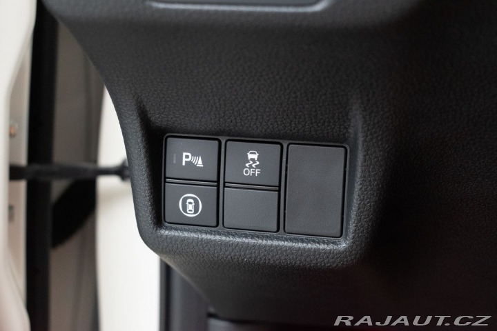 Honda Civic TYPE R 2.0 REZERVACE 2024