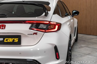 Honda Civic TYPE R 2.0 TURBO 242kW *Č 2024