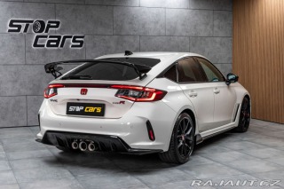 Honda Civic TYPE R 2.0 TURBO 242kW *Č 2024