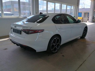 Alfa Romeo Giulia 2,0T 16V 206kW AT8-Q4 VEL 2025