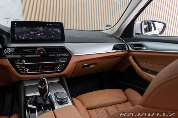 BMW 5 530d xDrive*TAŽNÉ*N.TOPEN 2022