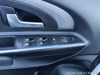 Kia Ceed 1.6 D/85kW, automat, 2010