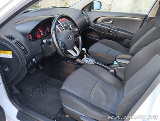 Kia Ceed 1.6 D/85kW, automat, 2010
