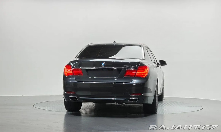 BMW 7 750iL 2010