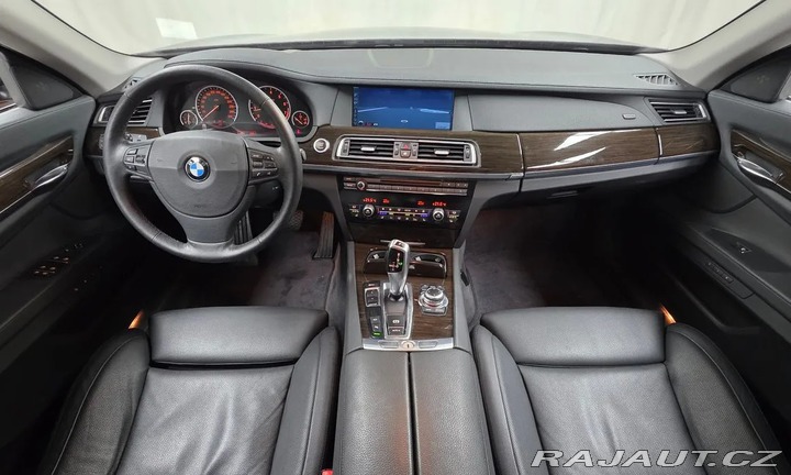 BMW 7 750iL 2010