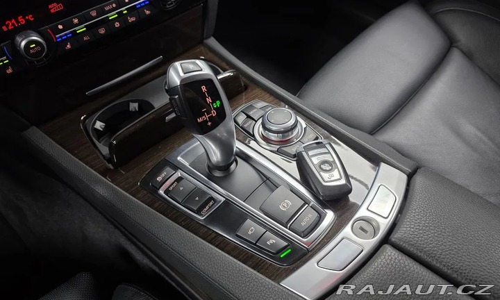 BMW 7 750iL 2010