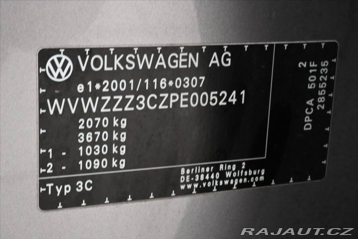 Volkswagen Passat 1,5 TSI 110 kW DSG Busine 2022