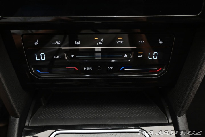 Volkswagen Passat 1,5 TSI 110 kW DSG Busine 2022