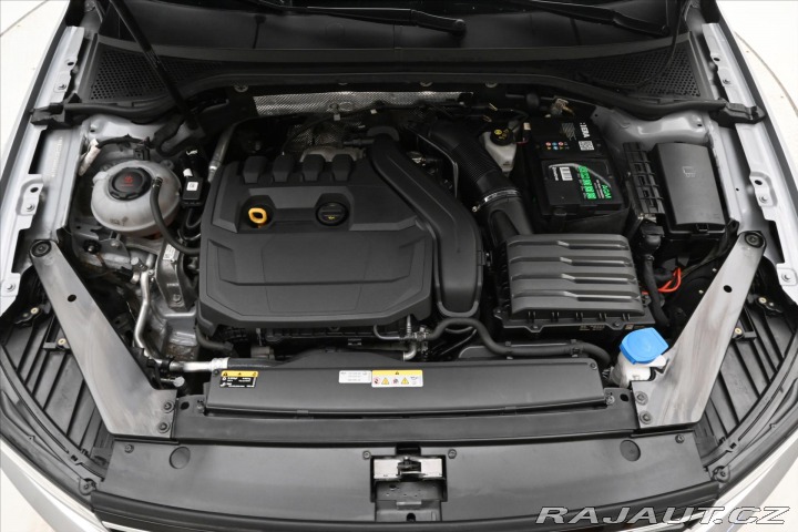 Volkswagen Passat 1,5 TSI 110 kW DSG Busine 2022