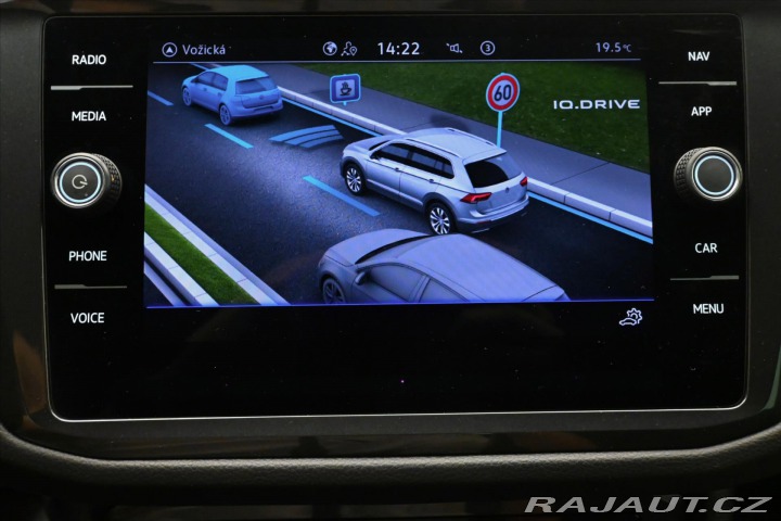 Volkswagen Tiguan 2,0 TDI 110 kW LIFE Záruk 2022