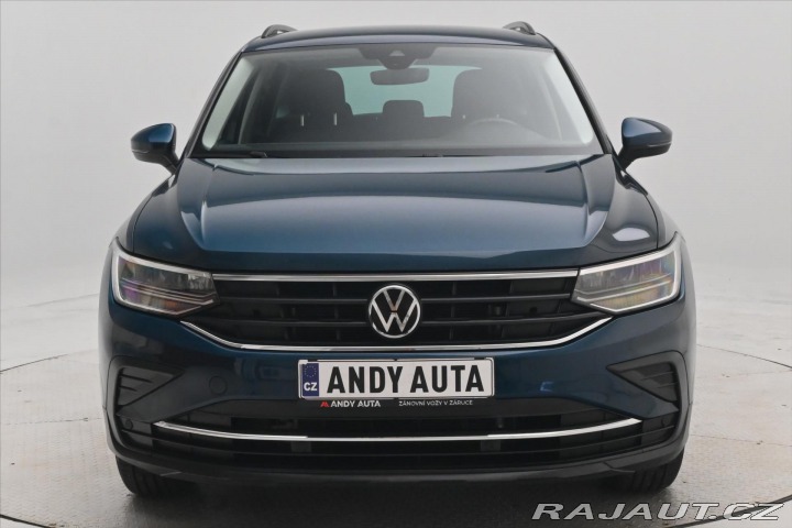 Volkswagen Tiguan 2,0 TDI 110 kW LIFE Záruk 2022
