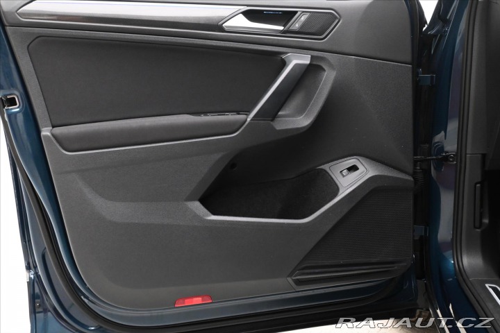 Volkswagen Tiguan 2,0 TDI 110 kW LIFE Záruk 2022