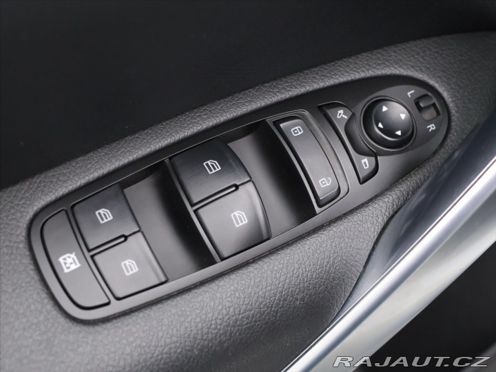 Mercedes-Benz X 3,0 D 190KW KLIMA LED 2019