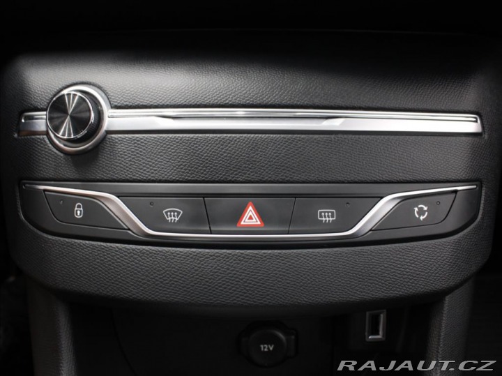 Peugeot 308 1,2 PT 81kW 1.maj.ČR 59tk 2021