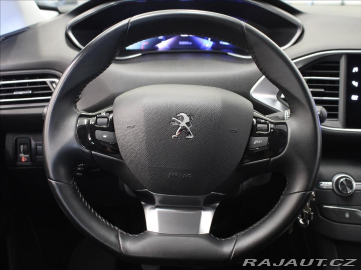 Peugeot 308 1,2 PT 81kW 1.maj.ČR 59tk 2021