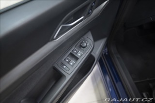 Volkswagen Golf 1,5 eTSI DSG KAMERA VÝHŘE 2023