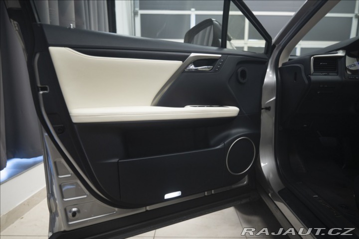 Lexus Ostatní modely RX 450h 3,5 AWD HYBRID 1. MAJITEL 2022