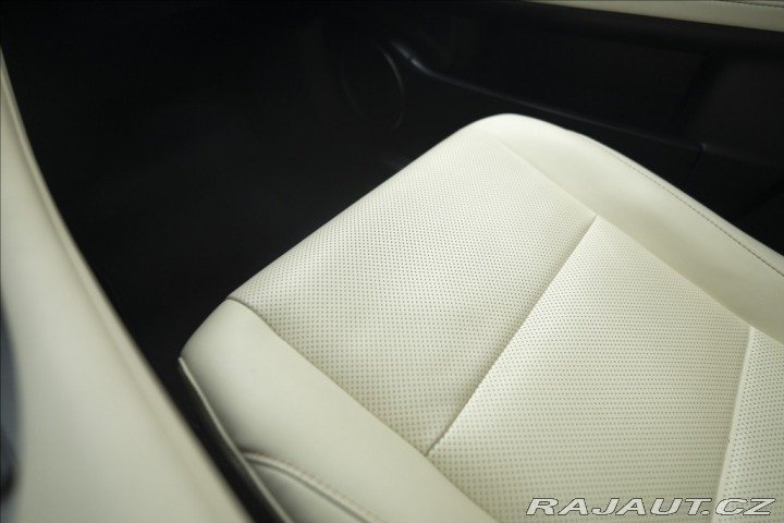 Lexus Ostatní modely RX 450h 3,5 AWD HYBRID 1. MAJITEL 2022