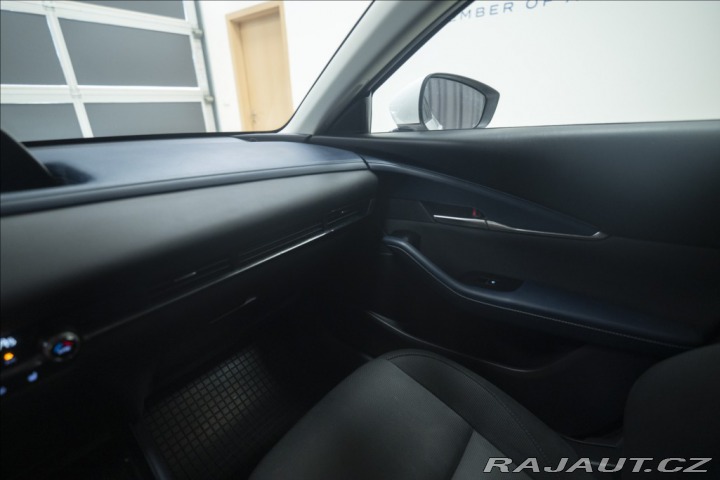 Mazda CX-30 2,0 SKYACTIV-G NAVI KAMER 2020