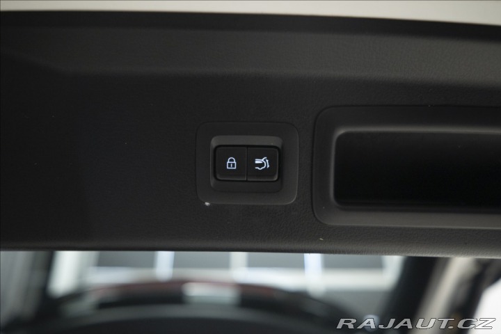 Mazda CX-30 2,0 SKYACTIV-G NAVI KAMER 2020