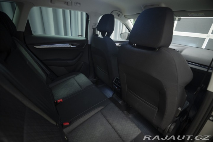 Škoda Karoq 2,0 TDI DSG KEYLESS VÝHŘE 2022