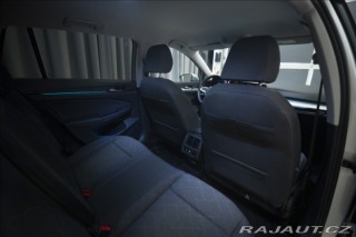 Volkswagen Golf 1,5 TSI KEYLESS KAMERA VÝ 2023