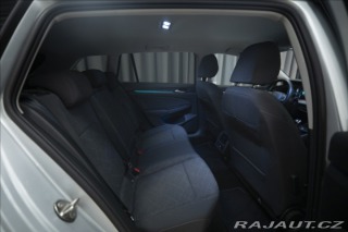 Volkswagen Golf 1,5 TSI KEYLESS KAMERA VÝ 2023