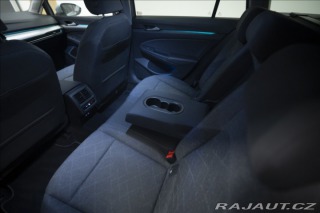 Volkswagen Golf 1,5 TSI KEYLESS KAMERA VÝ 2023