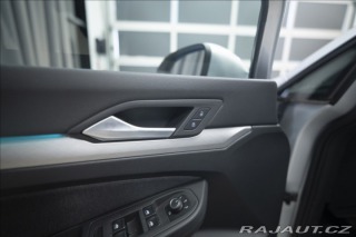 Volkswagen Golf 1,5 TSI KEYLESS KAMERA VÝ 2023