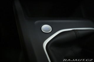 Volkswagen Golf 1,5 TSI KEYLESS KAMERA VÝ 2023