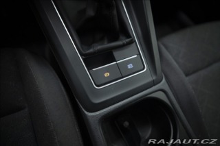 Volkswagen Golf 1,5 TSI KEYLESS KAMERA VÝ 2023