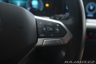 Volkswagen Golf 1,5 TSI KEYLESS KAMERA VÝ 2023