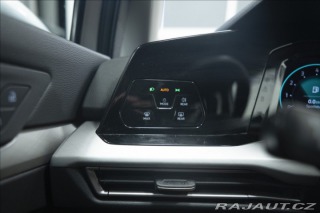 Volkswagen Golf 1,5 TSI KEYLESS KAMERA VÝ 2023