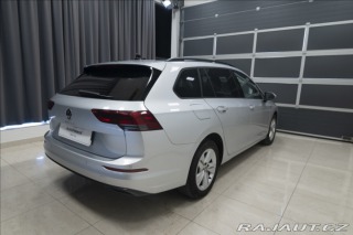 Volkswagen Golf 1,5 TSI KEYLESS KAMERA VÝ 2023