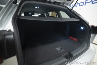 Volkswagen Golf 1,5 TSI KEYLESS KAMERA VÝ 2023