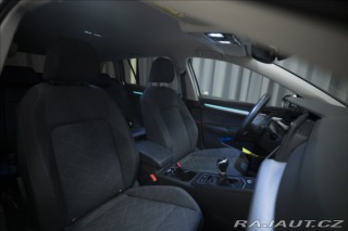 Volkswagen Golf 1,5 TSI KEYLESS KAMERA VÝ 2023