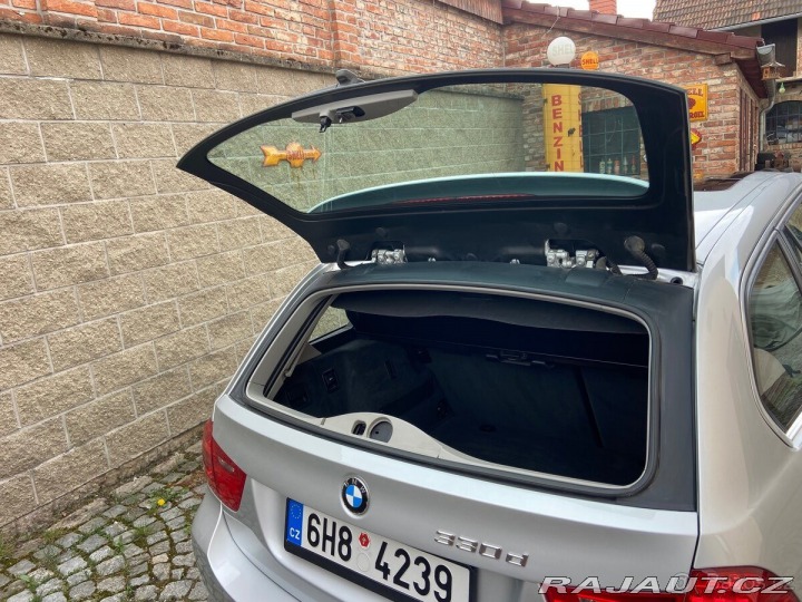 BMW 3 3,3 330d e91 180kw 2009