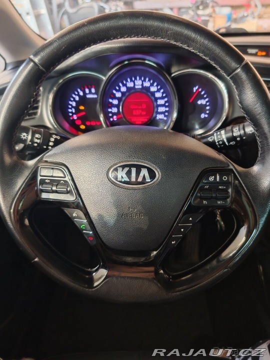 Kia Ceed 1,6 CRDI 2012