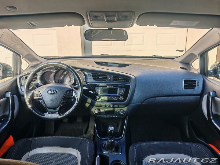 Kia Ceed 1,6 CRDI 2012
