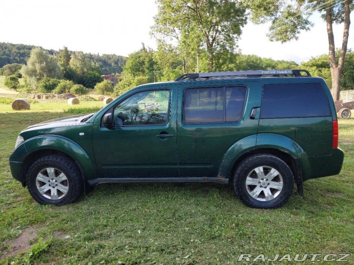 Nissan Pathfinder 2,5 4x4 2006
