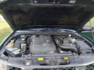 Nissan Pathfinder 2,5 4x4 2006