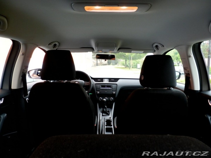 Škoda Octavia 1,2 III TSi TOP STAV KL 1800