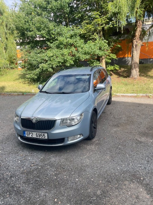 Škoda Superb 2010
