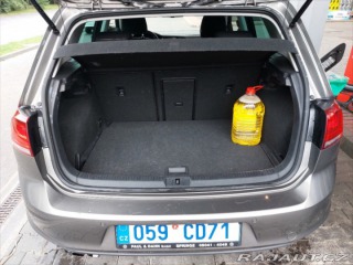 Volkswagen Golf 1,4 TSI 103 kW, 97.000 1800