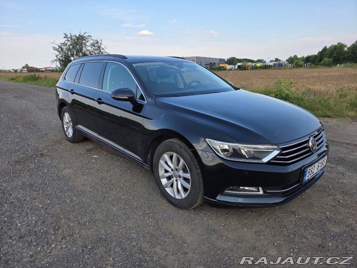 Volkswagen Passat 2,0 TDi, DSG, panorama, 1800