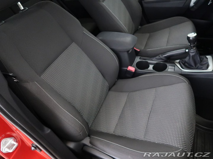Toyota Auris 1.6,97KW,Valvematic,CZ,1M 2013